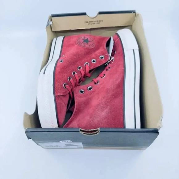 NEW Converse Shoes Chuck Taylor Lux Mid-Top Platform Suede 560671C Red Womens 9 - Picture 5 of 10